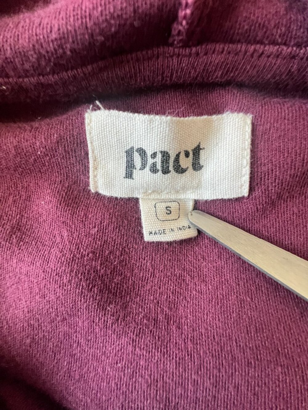 Pact Organic Cotton Airplane Easy Side Slit Pullover Burgundy Hoodie Size Small - Picture 3 of 13